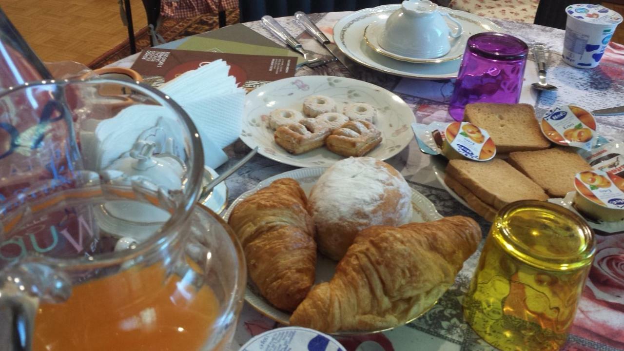 Couette-café Quo Vadis Qui Vieni *
